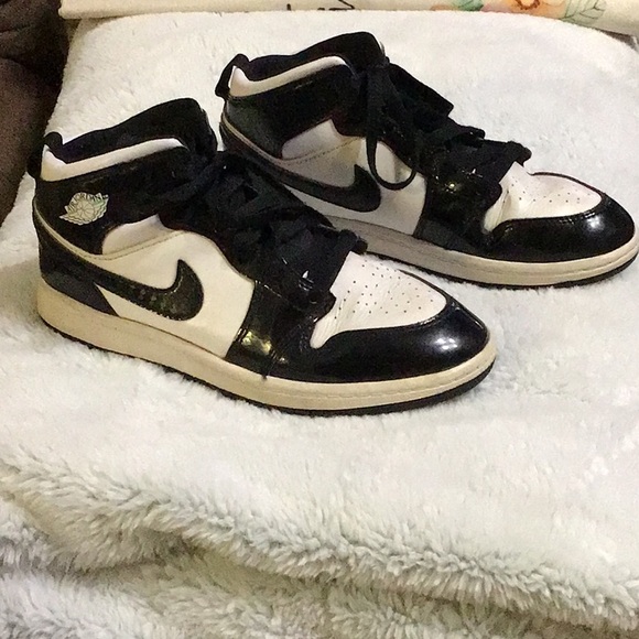 AIR JORDAN KIDS SHOES - Picture 4 of 13